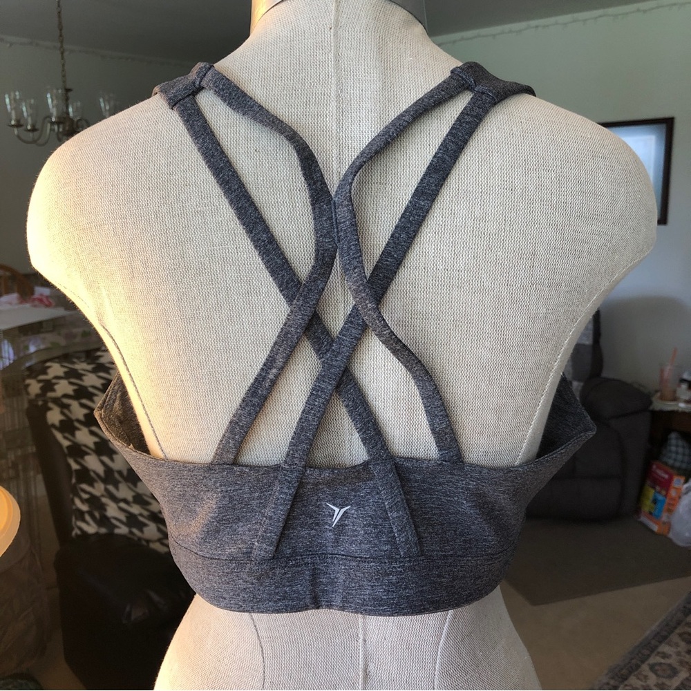 Old Navy Active PowerPress Medium-Support Strappy Sports Bra Size XL